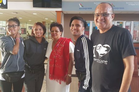 CARNARVON’S ASTRO-TOURISM TRIO ACCOMPLISHES FRANCE MISSION WITH STARS